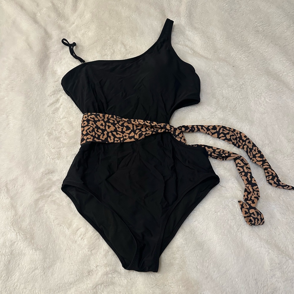 Black One-Piece Swimsuit | Size M
